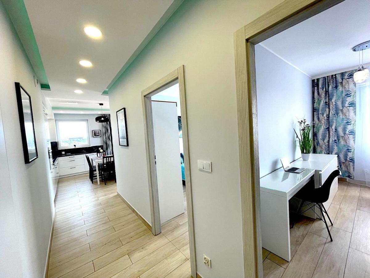 Apartament Z Tarasem I Widokiem Na Odre Breslavia Exterior foto